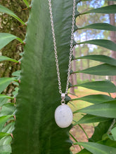 Load image into Gallery viewer, WHITE MOONSTONE NECKLACE
